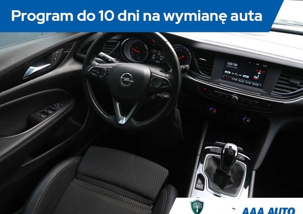 Opel Insignia cena 68000 przebieg: 136821, rok produkcji 2019 z Połczyn-Zdrój małe 326